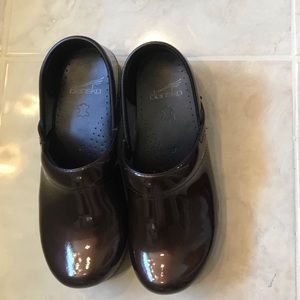 Dansko Pro XP Clogs
